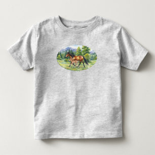 T-shirt Pour Les Tous Petits Cheval islandais Sola et poulain dans un pré de mo