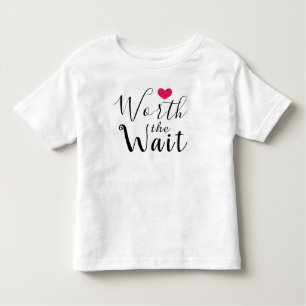 T-shirt Pour Les Tous Petits En valeur l'attente - adoption - coeur - nouveau