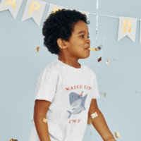 Enfant de requin Attention