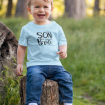 T-shirt Pour Les Tous Petits FILS de la BRIDE<br><div class="desc">Pour la mariée qui a un jeune fils, habillez-le en t-shirt assorti au reste de la fête de mariage. Texte dit FILS de la BRIDE. Le même texte et la même couleur se répètent sur le dos de ce t-shirt. Le texte est une image qui permet de modifier la couleur...</div>