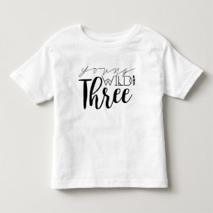 T-shirt Pour Les Tous Petits Jeune anniversaire sauvage et de trois 3ème