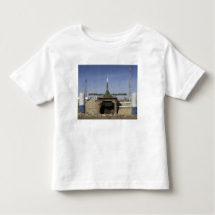T-shirt Pour Les Tous Petits La fusée Soyouz est montée en position 6