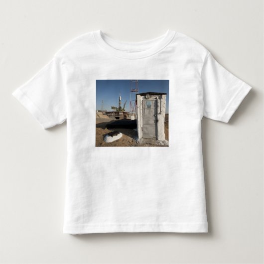 T-shirt Pour Les Tous Petits La fusée Soyouz peu après l'arrivée 2 (Devant)