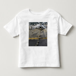 T-shirt Pour Les Tous Petits Les marines disposent à embarquer un MH-60S