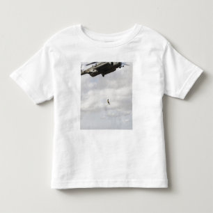 T-shirt Pour Les Tous Petits Les pararescuemen de l'Armée de l'Air conduisent