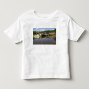 T-shirt Pour Les Tous Petits Marée moyenne dans la baie de Fundy à St. Martins,