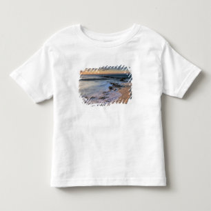 T-shirt Pour Les Tous Petits Mer des Caraïbes, îles Caïmanes.  Foules écras