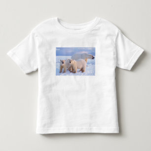 T-shirt Pour Les Tous Petits Ours polaire femelle avec des oursons sur la glace