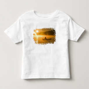 T-shirt Pour Les Tous Petits Pagaie dans la baie de Lily au lever du soleil, la