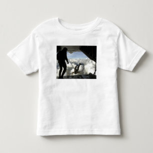 T-shirt Pour Les Tous Petits Pararescuemen sautent le dos de C.A. - 130