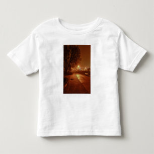 T-shirt Pour Les Tous Petits Parc par une nuit brumeuse décoré pour Noël