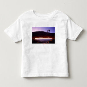 T-shirt Pour Les Tous Petits Quelques montres au lever du soleil du sommet de M
