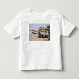 T-shirt Pour Les Tous Petits Sécurité de la conduite de Humvee pendant une