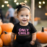 T-shirt Pour Les Tous Petits Seul Enfant Expirant Funny Rose Grande Soeur<br><div class="desc">Customisez ce drôle de t-shirt de faire-part bébé "Only Child - Expires" avec votre nouveau bébé le mois d'échéance. Couleurs design rose et orange.</div>