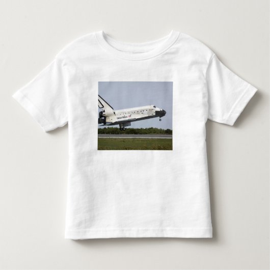 T-shirt Pour Les Tous Petits Space Shuttle Discovery approche l'atterrissage 4 (Devant)