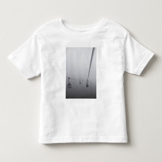 T-shirt Pour Les Tous Petits Téléphérique de Ngong Ping dans un brouillard épai (Devant)