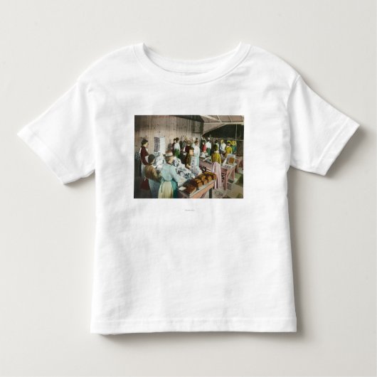 T-shirt Pour Les Tous Petits Travailleurs emballant GoodiesFresno, CA (Devant)