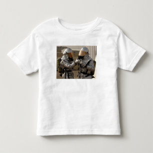 T-shirt Pour Les Tous Petits Un sapeur-pompier irakien