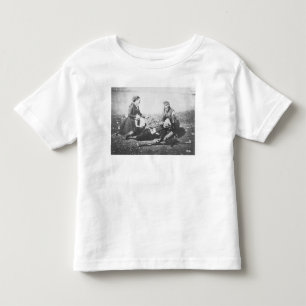 T-shirt Pour Les Tous Petits Une infirmière qui s'occupe d'un homme blessé