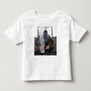 T-shirt Pour Les Tous Petits Une marine remplit chambre à gaz de plus de gaz d