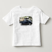 Vieille mais très bien entretenue voiture Audi.