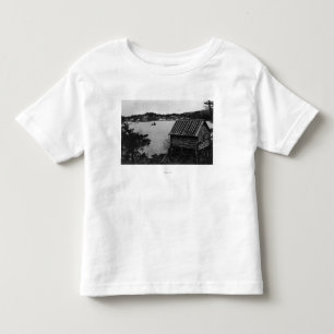 T-shirt Pour Les Tous Petits Vue de Seldovia, Alaska de l'autre côté de l'eau
