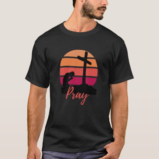 T-shirt Pray Retro Sunset Silhouette of Man kneeling to Cr (Devant)