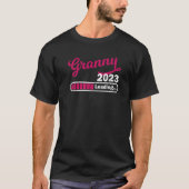 T-shirt Première Fois Grandma Est 2023 Promue À Granny 202 (Devant)