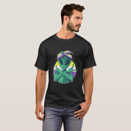 T-shirt Pride Alien LGBTQ Enby Non-Binary (Devant entier)