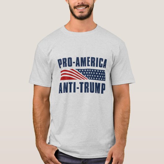 T-shirt Pro-America Anti-Trump (Devant)