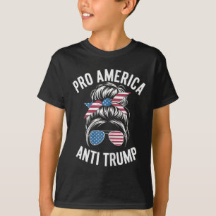 T-shirt Pro America Anti Trump Messy Bun Drapeau politique