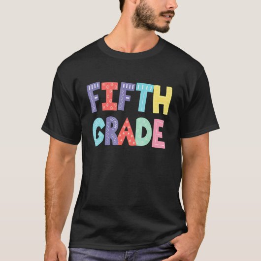T-shirt Professeur de cinquième année Équipe de 5e année É (Devant)