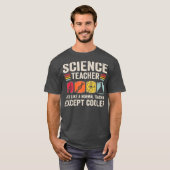 T-shirt Professeur de sciences Chimie étudiant en biologie (Devant entier)