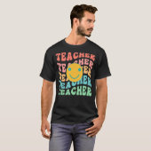 T-shirt Professeur rétro Daisy Colorée école primaire Te (Devant entier)