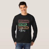 T-shirt Profession dad hero father Electrician (Devant entier)