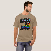 T-Shirt Progress Pride Love is Love (Devant entier)