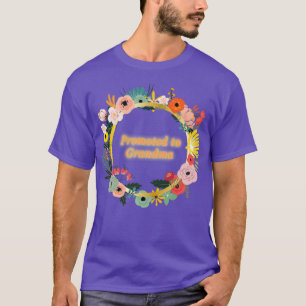 T-shirt Promoté au cadeau de grand-mère pour la journée de