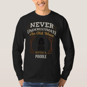 T-shirt Propriétaire De Poodle Noir Jamais Sous Estimé Un