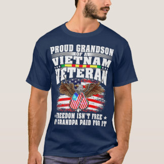 T-shirt Proud Grandson Of Vietnam Veteran Freedom Isnt