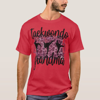 T-shirt Proud Taekwondo Grandma Taekwondo Grandmother T-Sh