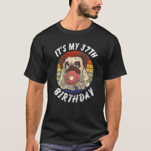 T-shirt Pug et beignet de 37 ans vintage en détresse 37ème