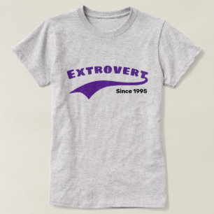 T-shirt Purple Extrovert Typographie Swoosh Date personnal