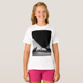 T-shirt Pyramides noires et blanches (Devant entier)