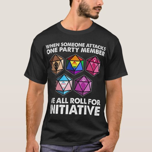 T-shirt Quand quelqu'un attaque un membre d'un parti, on r (Devant)