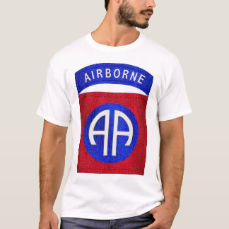 T-shirt quatre-vingt-deuxième Aéroporté (avant)