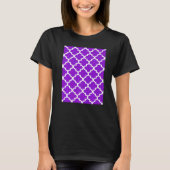 T-shirt Quatrefoil Pattern In White Outline On Purple (Devant)
