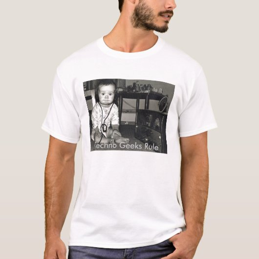 T-shirt Radio, règle de geeks de techno (Devant)