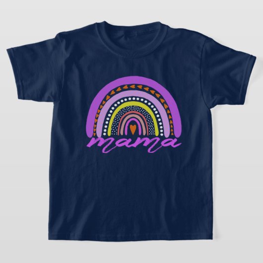 T-shirt Rainbow Heart Boho Doodle Mama T-Shirt. (Poser)
