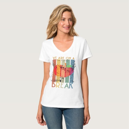T-shirt Rainbow Nous Sommes En Pause Professeur Hors Servi (Devant entier)