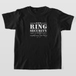 T-shirt Rapport de sécurité de l'anneau pour Mariage milit<br><div class="desc">Le design de porte-anneau de sécurité à anneaux a un motif étoilé,  fait partie de la collection de mariages militaires et est disponible dans plus de styles.</div>